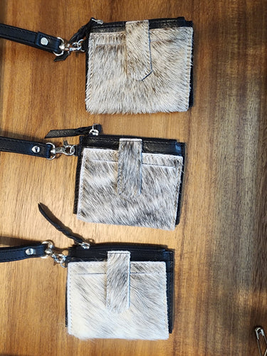 2528BH Black Brindle Leather Cowhide Wristlet