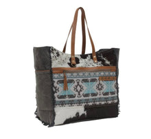 Load image into Gallery viewer, (#348) Isabela Weekender Bag