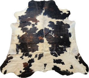 CHT2515 Black & White Cowhides