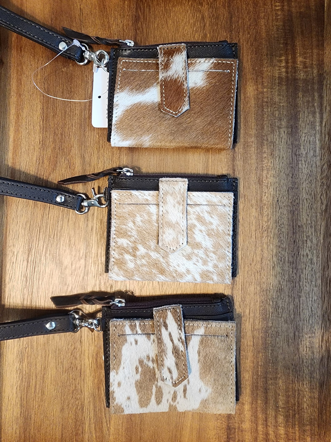 2527BH Tan & Brown Leather Cowhide Wristlet