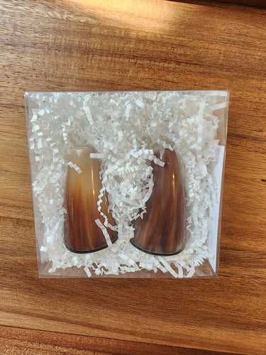 SPTH2505 Salt & Pepper Shakers