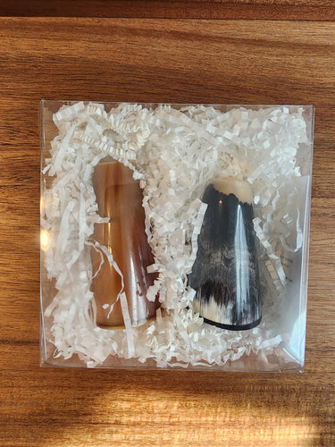 SPTH2506 Salt & Pepper Shakers