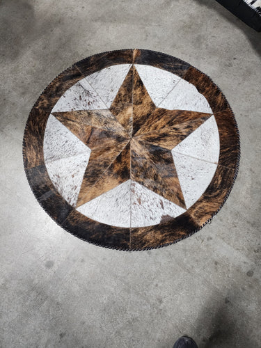 RR2502 COWHIDE ROUND RUG